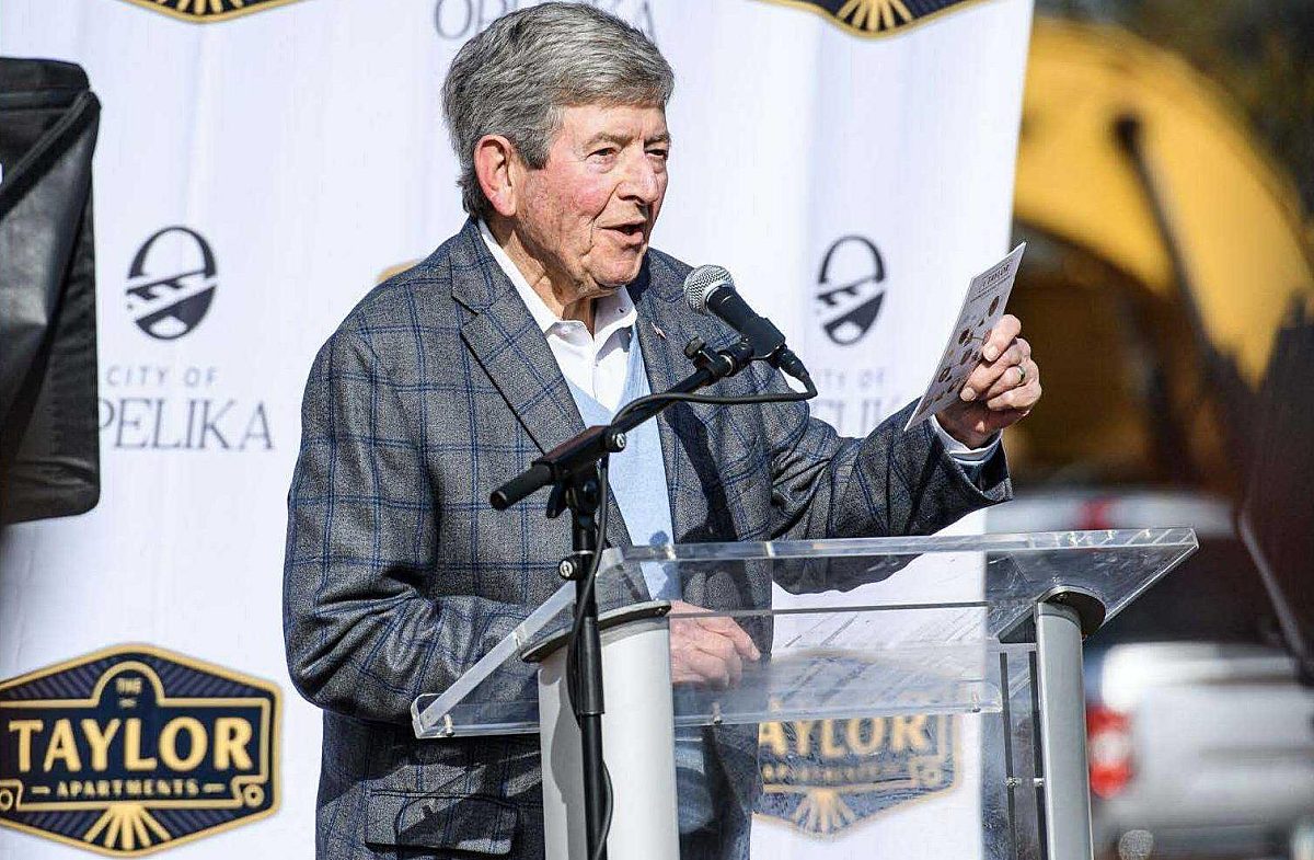 The Taylor The Opelika Auburn News 6 10 4