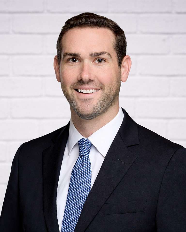 Corbin O Donnell headshot warey group